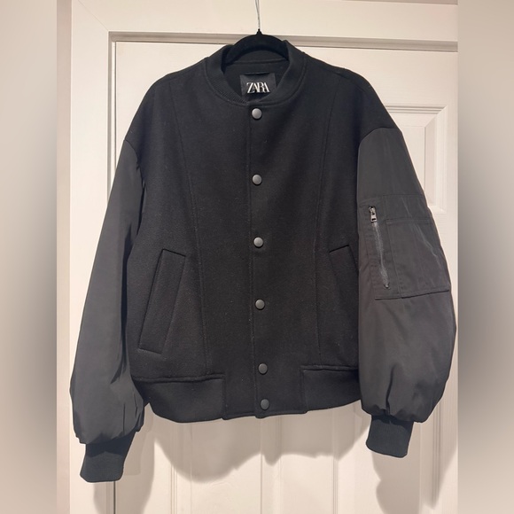 NWOT ZARA Women’s Black Oversized Combination Bomber Size Large🖤 - Picture 2 of 8